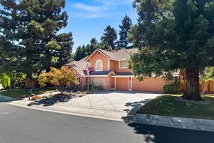 4938 Willow Vale Way, Elk Grove, CA 95758 - Photo 4