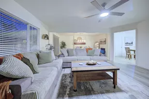 3849 E Dayton Ave, Fresno, CA 93726 - Photo 6
