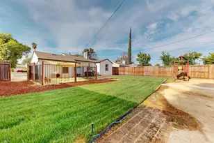 2045 Miller Ave, Modesto, CA 95354 - Photo 16