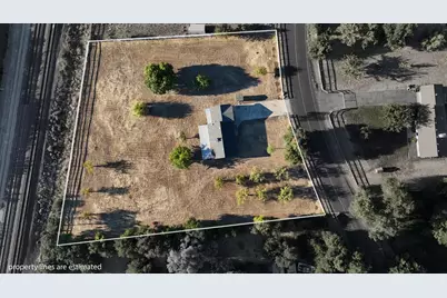766 E Frisbee Lane, French Camp, CA 95231 - Photo 6