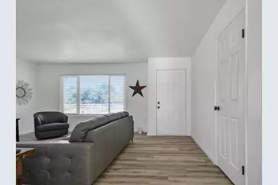 766 E Frisbee Lane, French Camp, CA 95231 - Photo 14