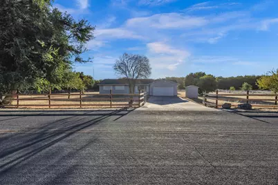 766 E Frisbee Lane, French Camp, CA 95231 - Photo 4
