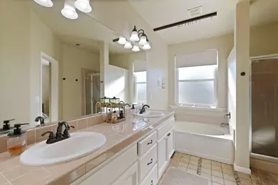 978 Lampard Way, Galt, CA 95632 - Photo 32