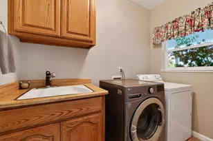 6595 Wisconsin Ave, Arbuckle, CA 95912 - Photo 20
