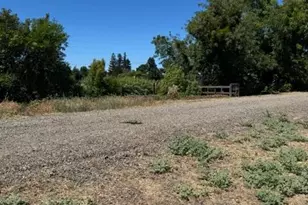 2739 Calariva Dr, Stockton, CA 95204 - Photo 14