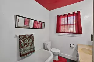 3851 W Pacific Ave, Sacramento, CA 95820 - Photo 20