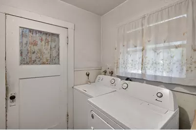 3851 W Pacific Avenue, Sacramento, CA 95820 - Photo 26