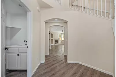4308 Piraieus Court, Elk Grove, CA 95758 - Photo 6