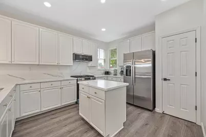 4308 Piraieus Court, Elk Grove, CA 95758 - Photo 14