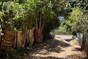 303 Plainsburg Rd, Planada, CA 95365 - Photo 14
