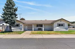731 Birchwood Dr, Lodi, CA 95240 - Photo 1