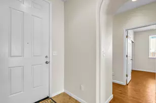 8625 Jocelyn Way, Elk Grove, CA 95758 - Photo 14