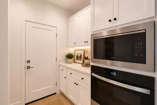 2505 Mulholland Dr, Lathrop, CA 95330 - Photo 14