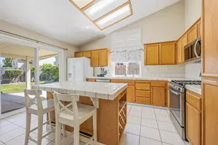 9191 Morgan Point Ct, Elk Grove, CA 95624 - Photo 16