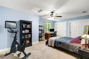 3063 Donner Way, Sacramento, CA 95817 - Photo 44