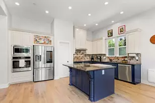3063 Donner Way, Sacramento, CA 95817 - Photo 18