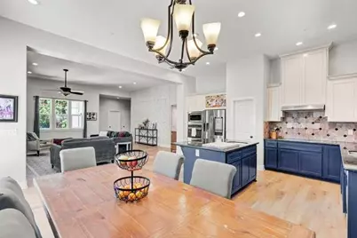 3063 Donner Way, Sacramento, CA 95817 - Photo 24