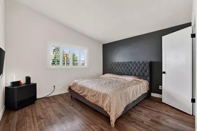 7700 Harvest Woods Drive, Sacramento, CA 95828 - Photo 18
