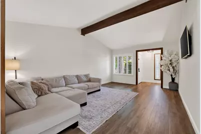 7700 Harvest Woods Drive, Sacramento, CA 95828 - Photo 4