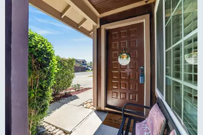 7700 Harvest Woods Drive, Sacramento, CA 95828 - Photo 4