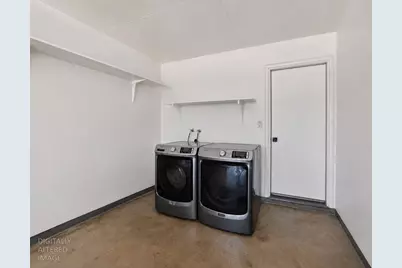 7700 Harvest Woods Drive, Sacramento, CA 95828 - Photo 22