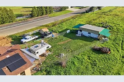 12242 Orange Blossom Road, Oakdale, CA 95361 - Photo 28