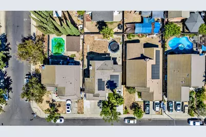2204 Park Faith Lane, Modesto, CA 95358 - Photo 32