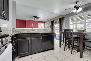 2204 Park Faith Ln, Modesto, CA 95358 - Photo 10