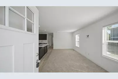 E F Street #14, Oakdale, CA 95361 - Photo 6