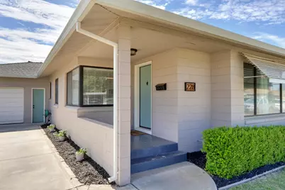 228 Lois Avenue, Galt, CA 95632 - Photo 2