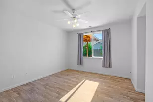 737 Fume Blanc Ct, Los Banos, CA 93635 - Photo 18