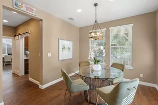 7441 Chatsworth Cir, Elk Grove, CA 95757 - Photo 16