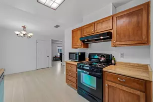 6708 Waxwing Way, Sacramento, CA 95842 - Photo 18