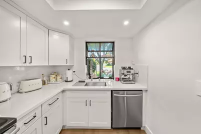 202 Wales Drive, Folsom, CA 95630 - Photo 4