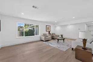 3845 Lynwood Way, Sacramento, CA 95864 - Photo 22