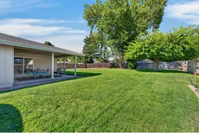 3845 Lynwood Way, Sacramento, CA 95864 - Photo 42
