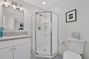 3845 Lynwood Way, Sacramento, CA 95864 - Photo 28