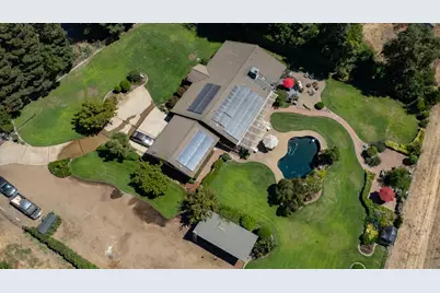 24333 E Highway 26, Linden, CA 95236 - Photo 12