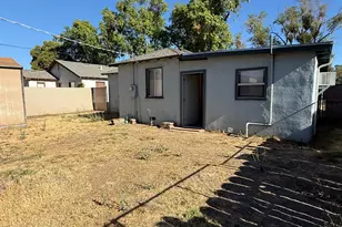 1820 Idalou Ave, Modesto, CA 95350 - Photo 16