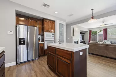 5423 McLean Drive, Elk Grove, CA 95757 - Photo 16