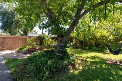 119 W 27th Street, Merced, CA 95340 - Photo 42