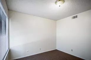 6724 Plymouth Rd, Stockton, CA 95207 - Photo 26