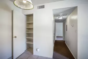6724 Plymouth Rd, Stockton, CA 95207 - Photo 8