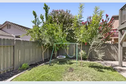 8120 Village Brook Way, Elk Grove, CA 95758 - Photo 48
