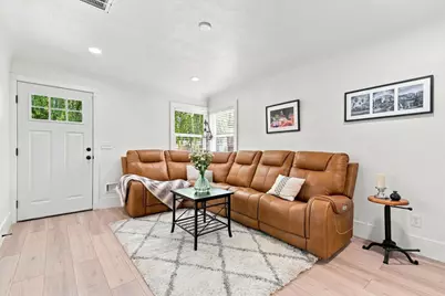 4608 12th Avenue, Sacramento, CA 95820 - Photo 6