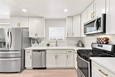 4608 12th Avenue, Sacramento, CA 95820 - Photo 12