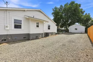 4608 12th Ave, Sacramento, CA 95820 - Photo 24