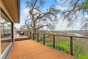 8218 Finisterre Ct, Fair Oaks, CA 95628 - Photo 2