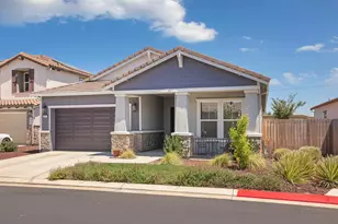 1954 Carmel Rnch Cir, Oakdale, CA 95361 - Photo 2