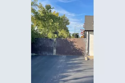 9401 Fruitridge Road, Sacramento, CA 95826 - Photo 24